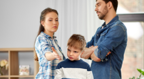 Stop Toxic Parenting: Kenali 5 Ciri Pola Asuh yang Merusak Mental Anak